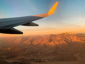 The view over the desert, on the way to a meeting of whales.